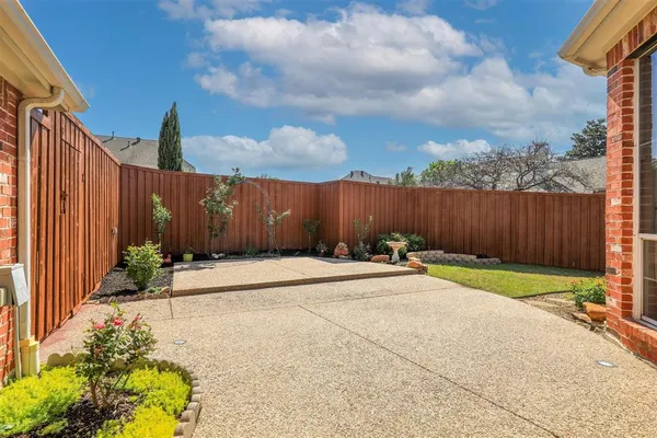 $779,000 | 6320 Wolf Ridge Drive, Plano, TX 75024