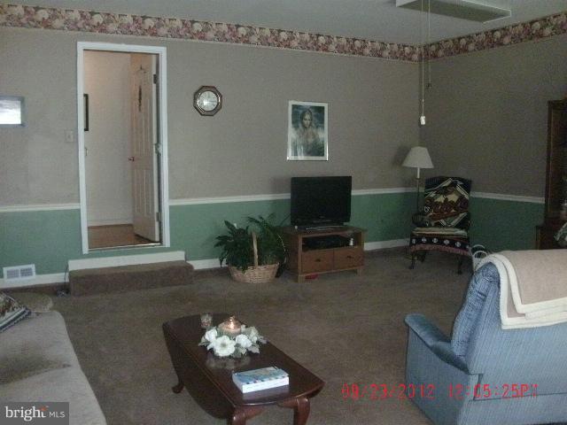 5534 Apperson Road White Marsh, MD 21162 - Photo 3 of 26 Interior (General)