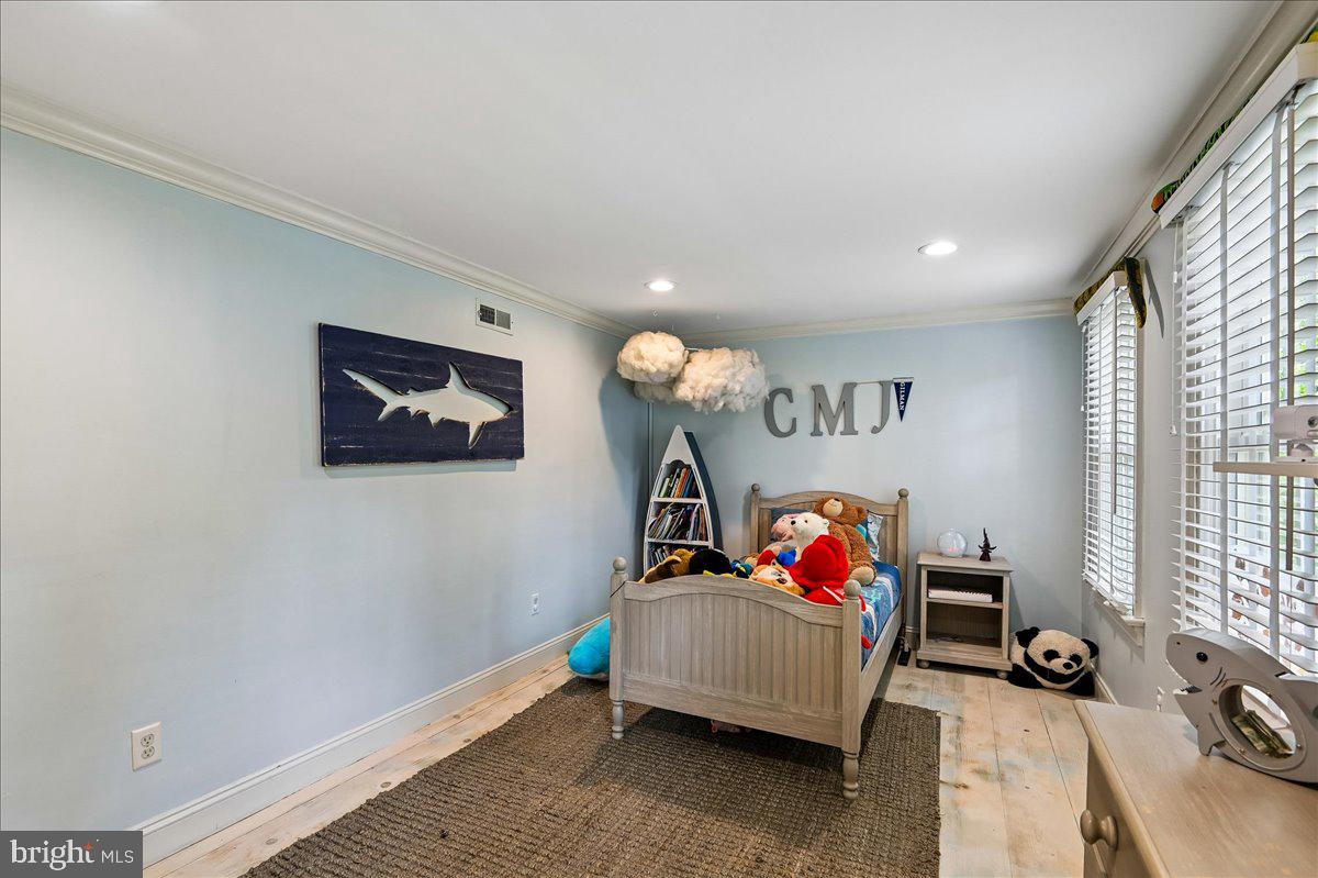 300 Magothy Bridge Road Pasadena, MD 21122 - Photo 69 of 117 Bedroom 3