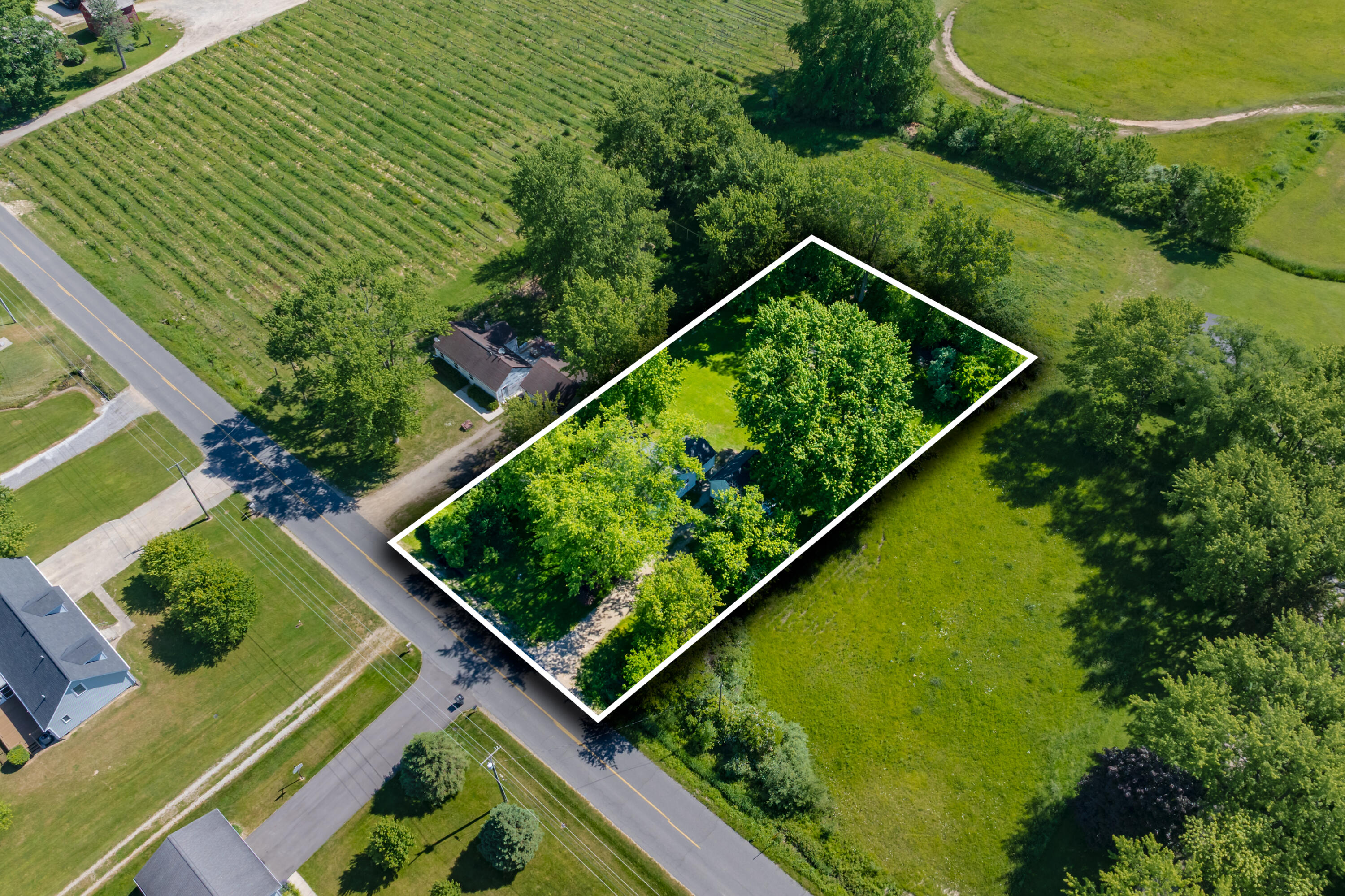 10561 Baldwin Road Bridgman, MI 49106 - Photo 28 of 32 Baldwin Rd 10561 Bridgman 49106-36