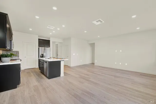 $625,000 | 674 Shefford Drive, Vacaville, CA 95687