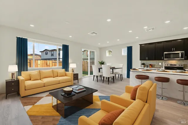 $625,000 | 674 Shefford Drive, Vacaville, CA 95687