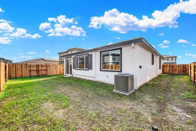 $625,000 | 674 Shefford Drive, Vacaville, CA 95687