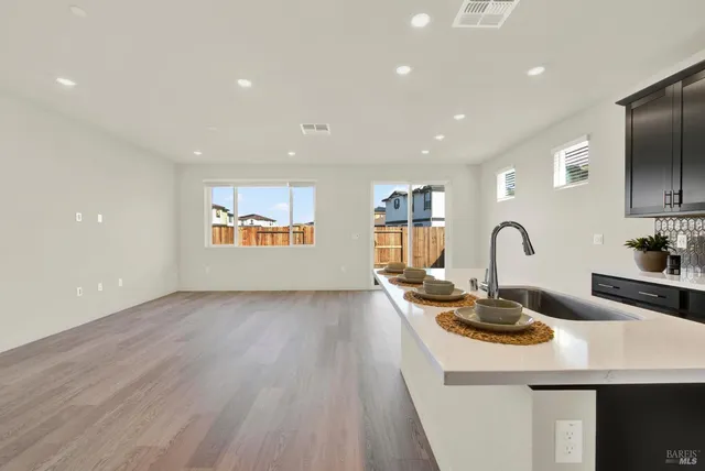 $625,000 | 674 Shefford Drive, Vacaville, CA 95687