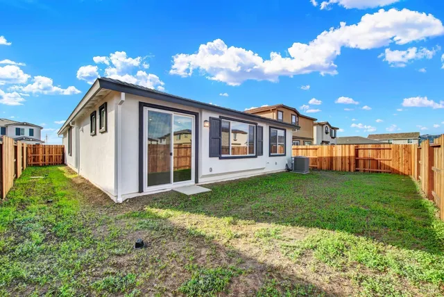 $625,000 | 674 Shefford Drive, Vacaville, CA 95687