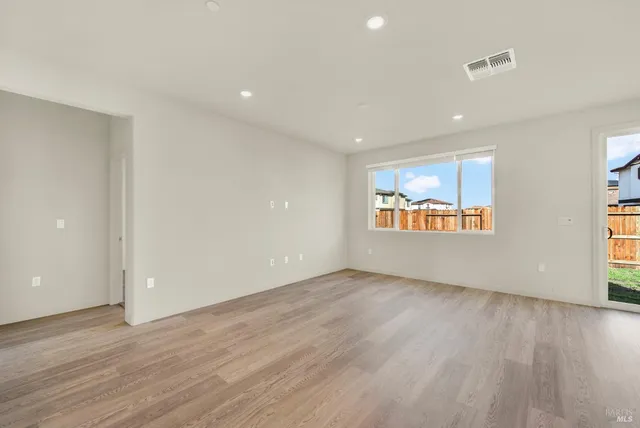 $625,000 | 674 Shefford Drive, Vacaville, CA 95687