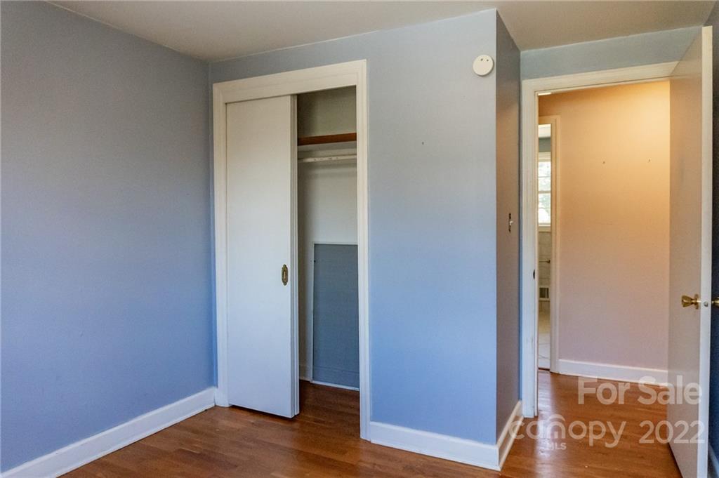 5842 Grace Chapel Road Hickory, NC 28601 - Photo 24 of 35 Gallery Image 24