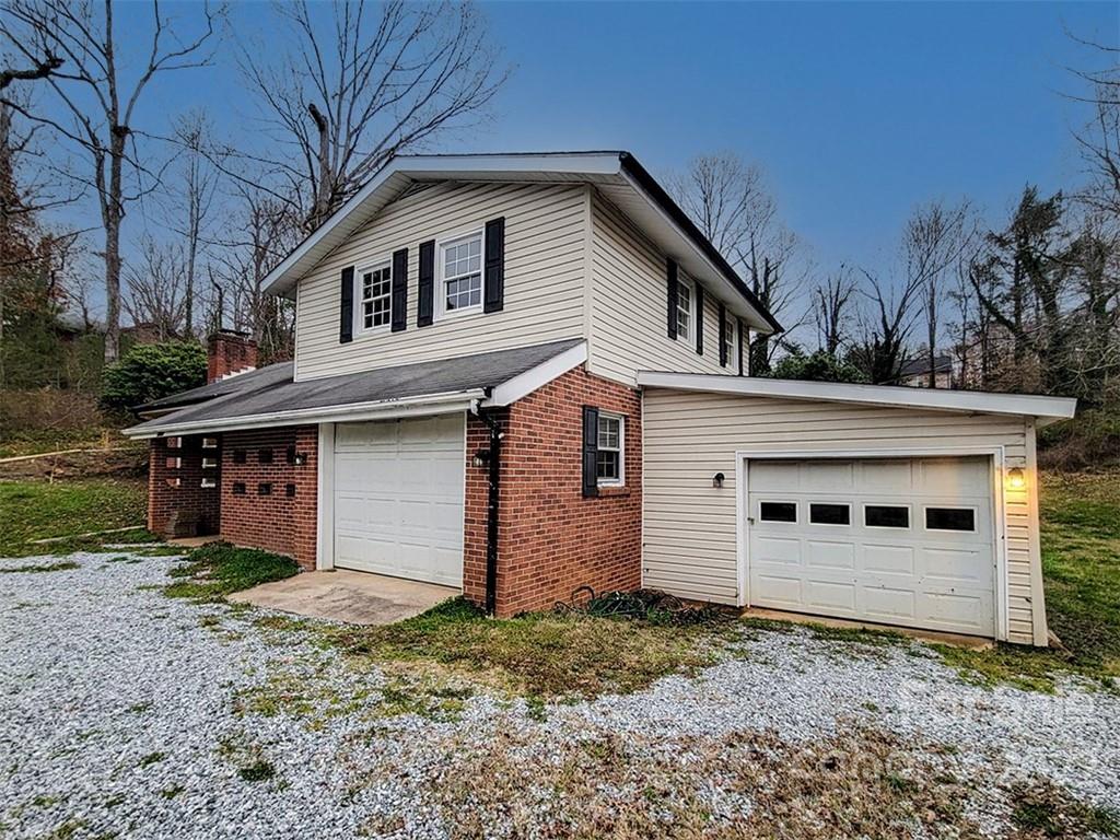 5842 Grace Chapel Road Hickory, NC 28601 - Photo 32 of 35 Gallery Image 32