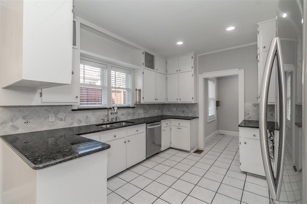 2311 Warner Road Fort Worth, TX 76110 - Photo 29 of 37