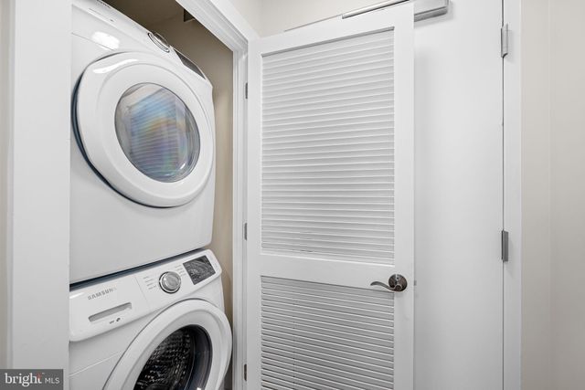 a view of an outdoor space