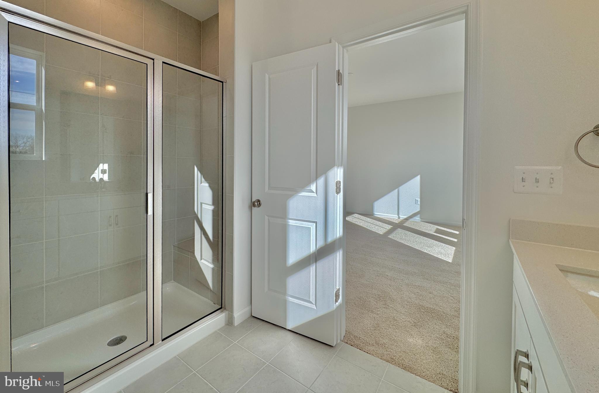 2623 River Birch Road Herndon, VA 20171 - Photo 11 of 12 Primary Bath