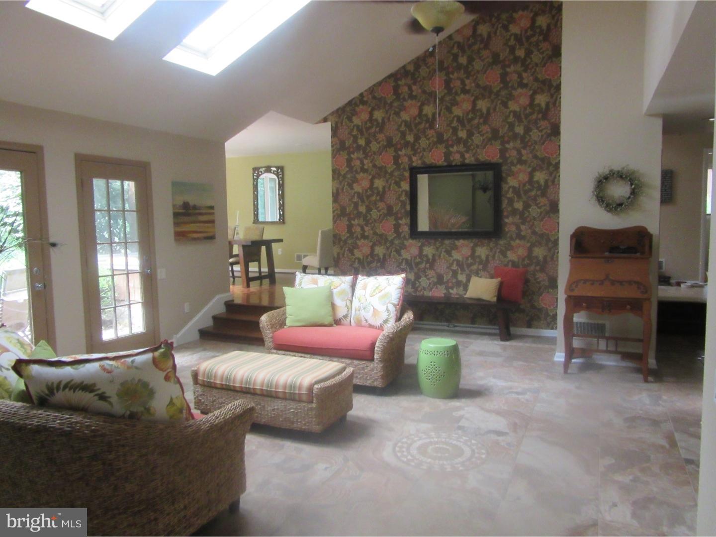 27 Ringfield Road Chadds Ford, PA 19317 - Photo 4 of 25 Sun Room