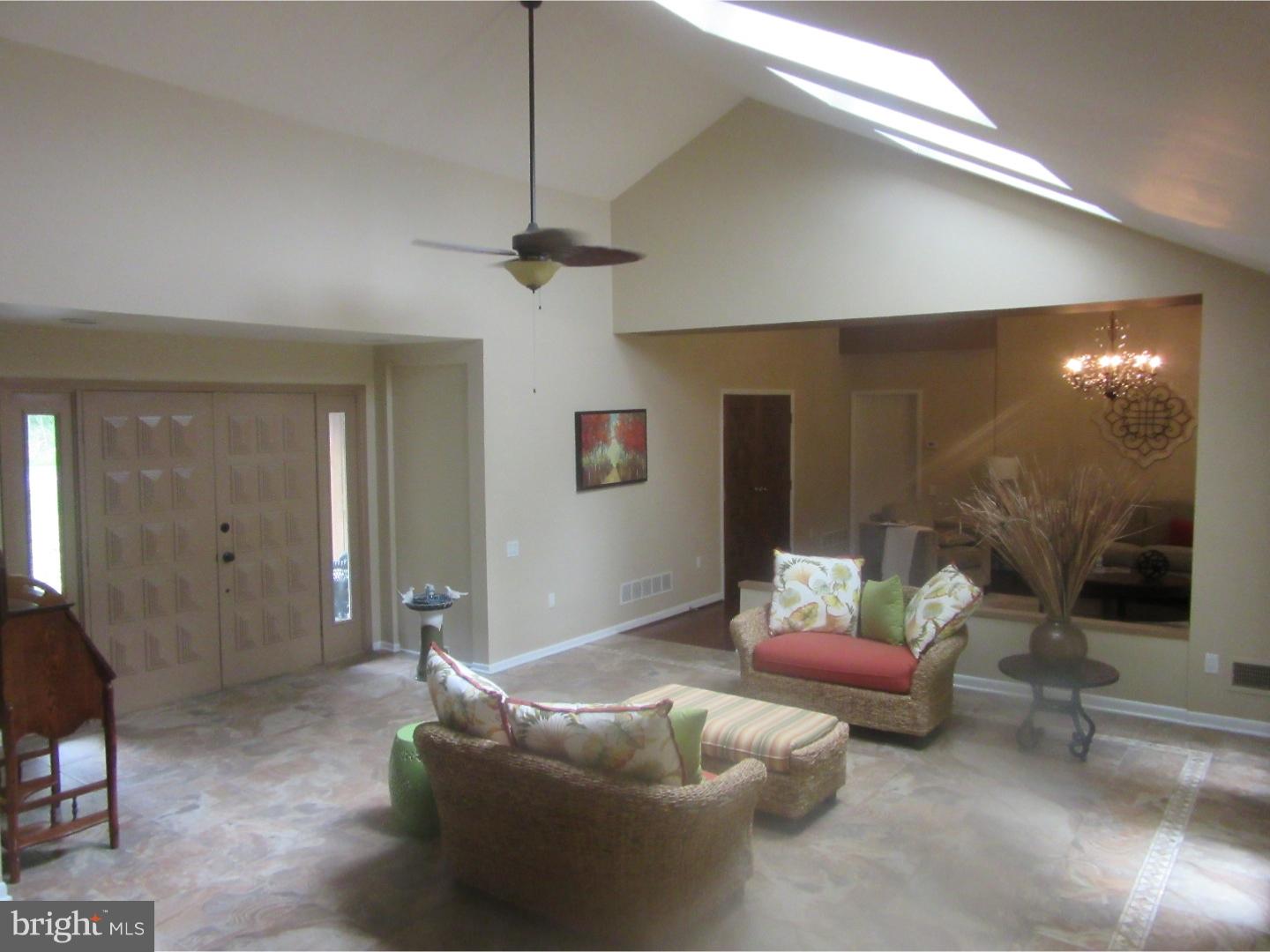 27 Ringfield Road Chadds Ford, PA 19317 - Photo 5 of 25 View