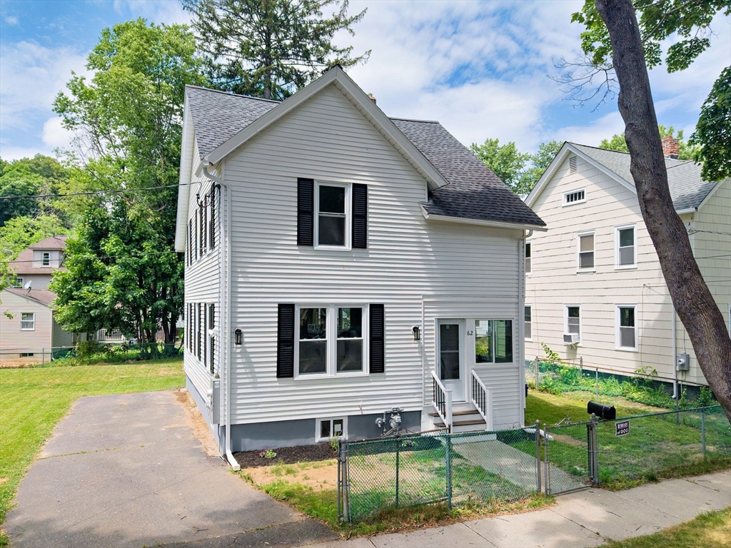 62 Field Street West Springfield, MA 01089 - Photo 1 of 32