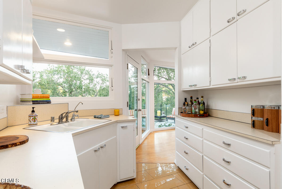 1707 Kaweah Drive Pasadena, CA 91105 - Photo 14 of 41