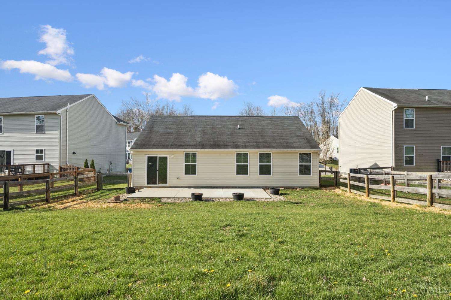 108 Wooded Ridge Drive Amelia, OH 45102 - Photo 3 of 30