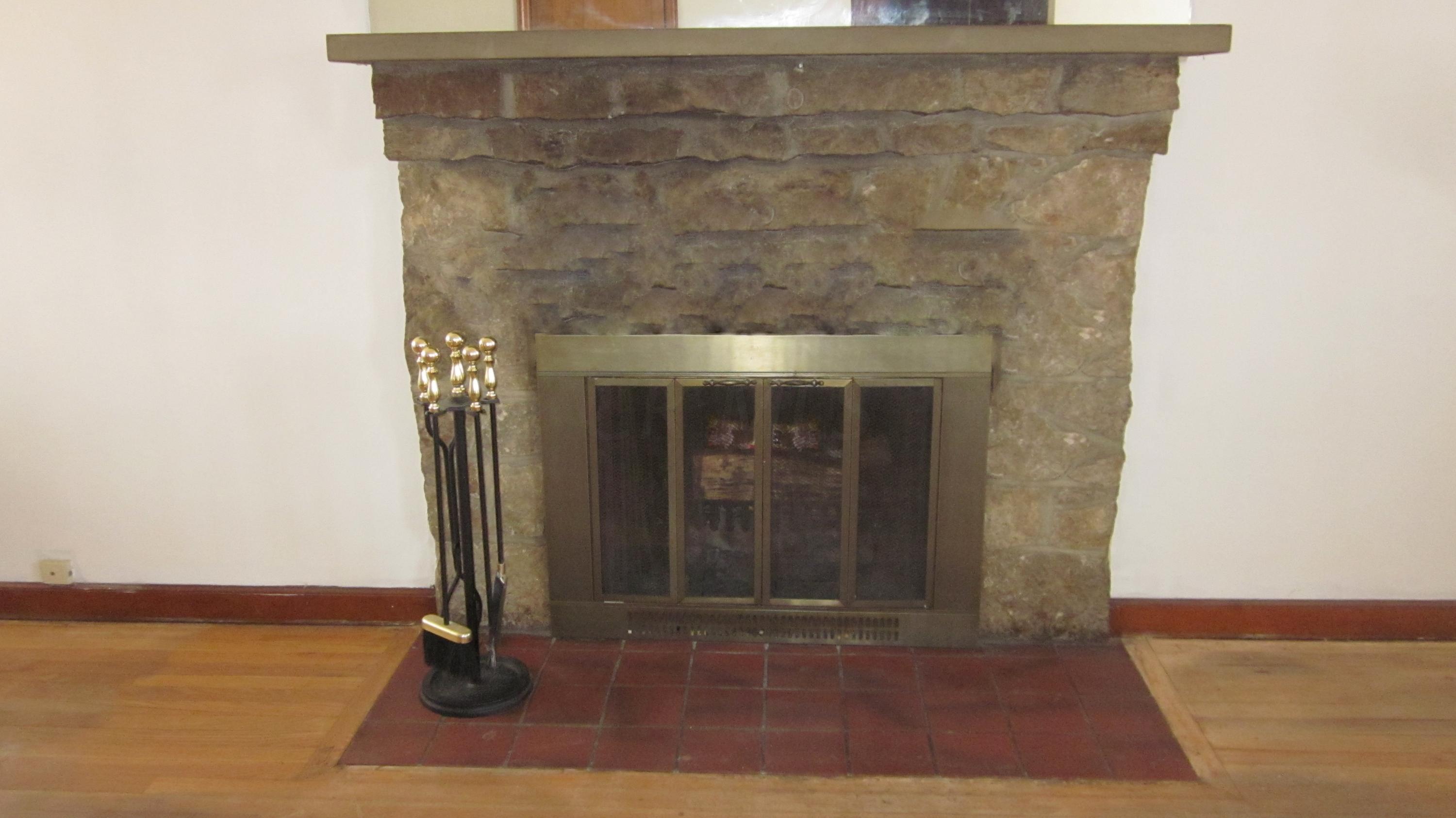 1484 Moler Road Columbus, OH 43206 - Photo 4 of 19