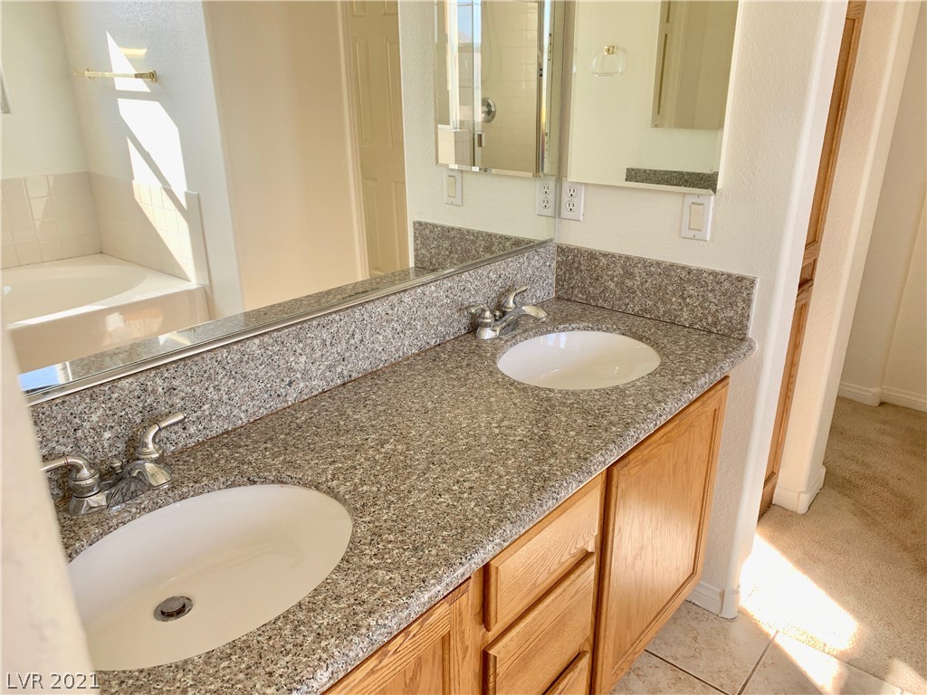 6231 Sunset Spring Avenue Las Vegas, NV 89122 - Photo 24 of 39