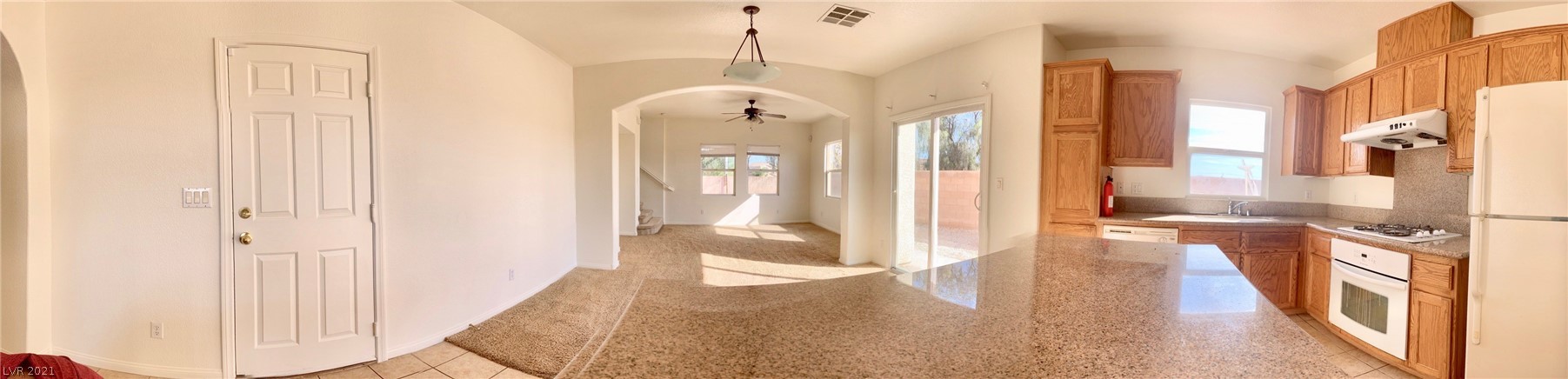 6231 Sunset Spring Avenue Las Vegas, NV 89122 - Photo 9 of 39
