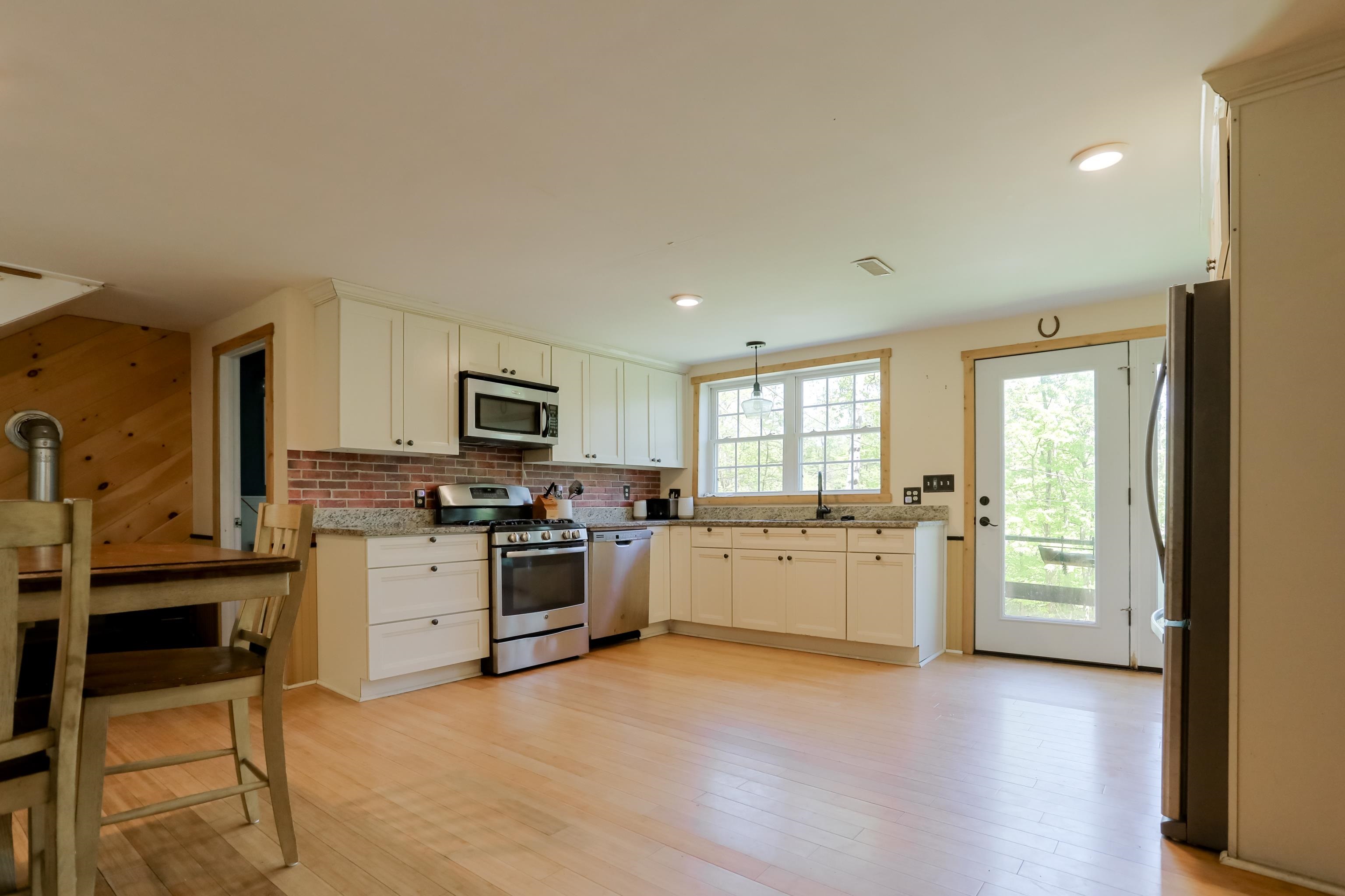 150 Turtle Rock Road Stoddard, NH 03464 - Photo 6 of 36