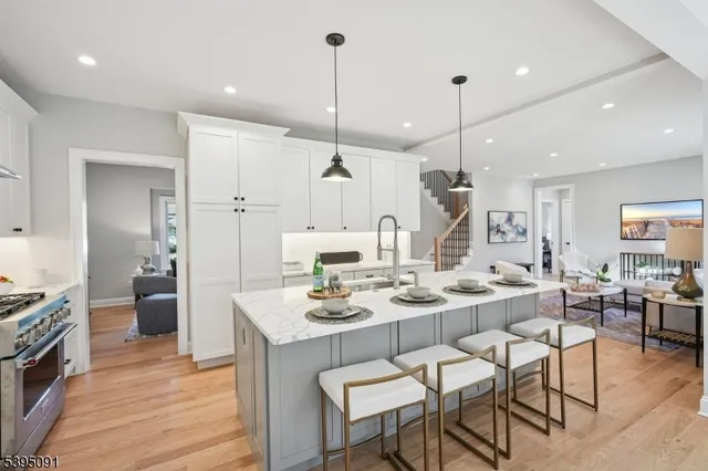 $1,699,000 | 29 Walton Avenue, New Providence, NJ 07974