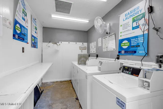 $97,900 | 209 Molokai, Unit C, Diamondhead, MS 39525