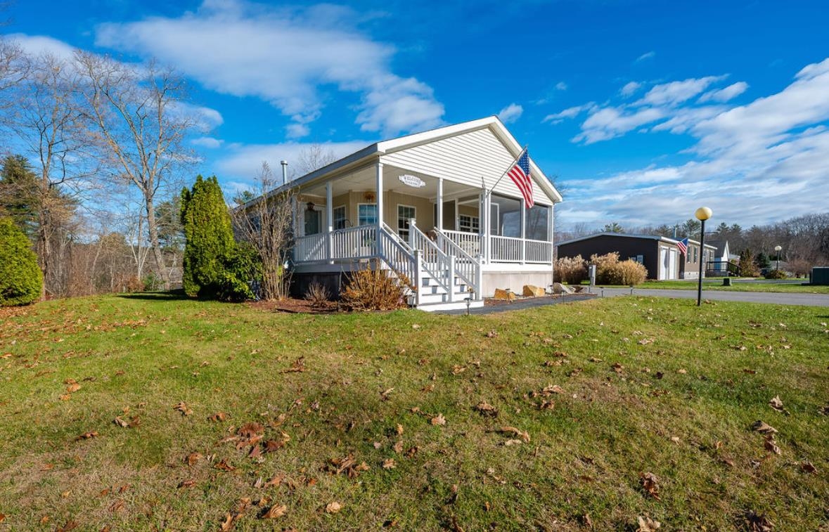 10 Tumbleweed Drive Rochester, NH 03867 - Photo 13 of 40