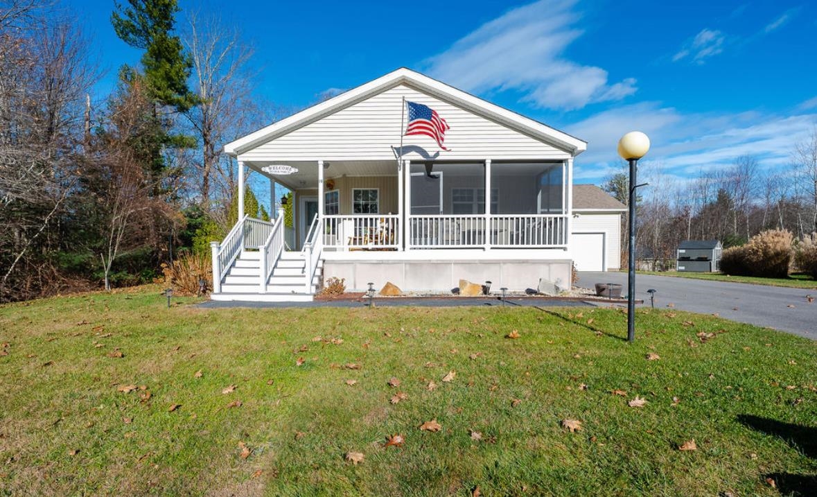 10 Tumbleweed Drive Rochester, NH 03867 - Photo 2 of 40