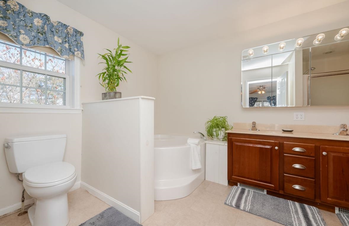 10 Tumbleweed Drive Rochester, NH 03867 - Photo 27 of 40