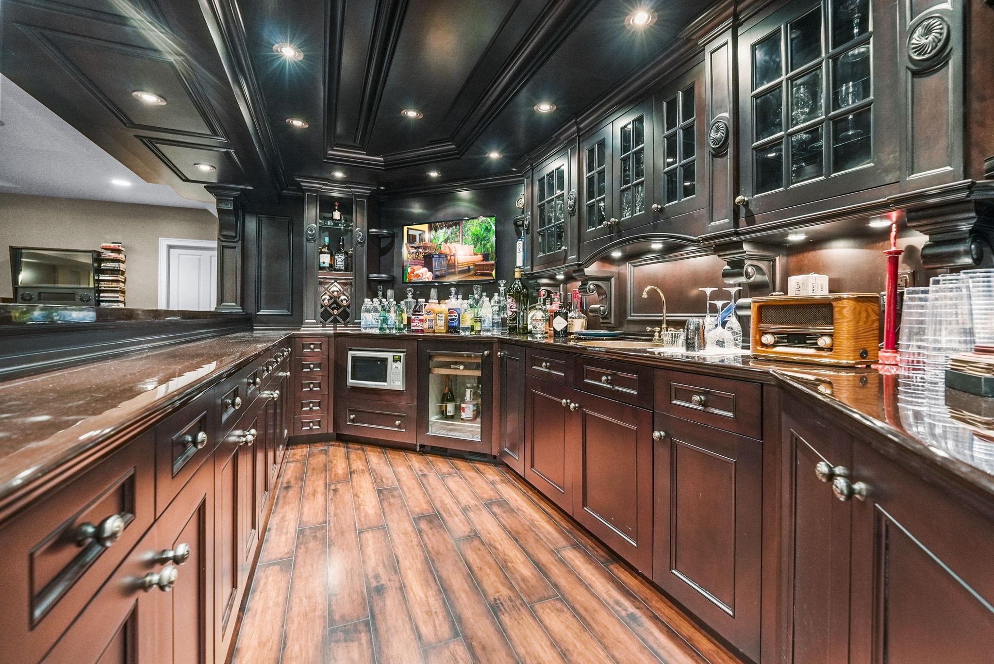 11 Robin Ridge Road Upper Saddle River, NJ 07458 - Photo 21 of 50 Gallery Image 21