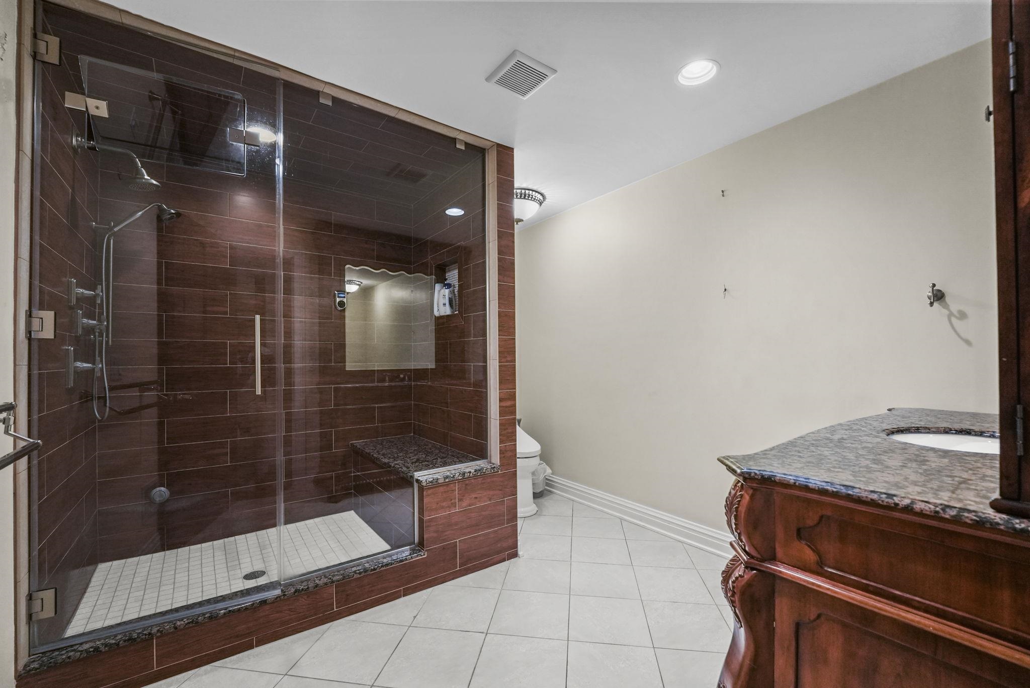 11 Robin Ridge Road Upper Saddle River, NJ 07458 - Photo 23 of 50 Gallery Image 23