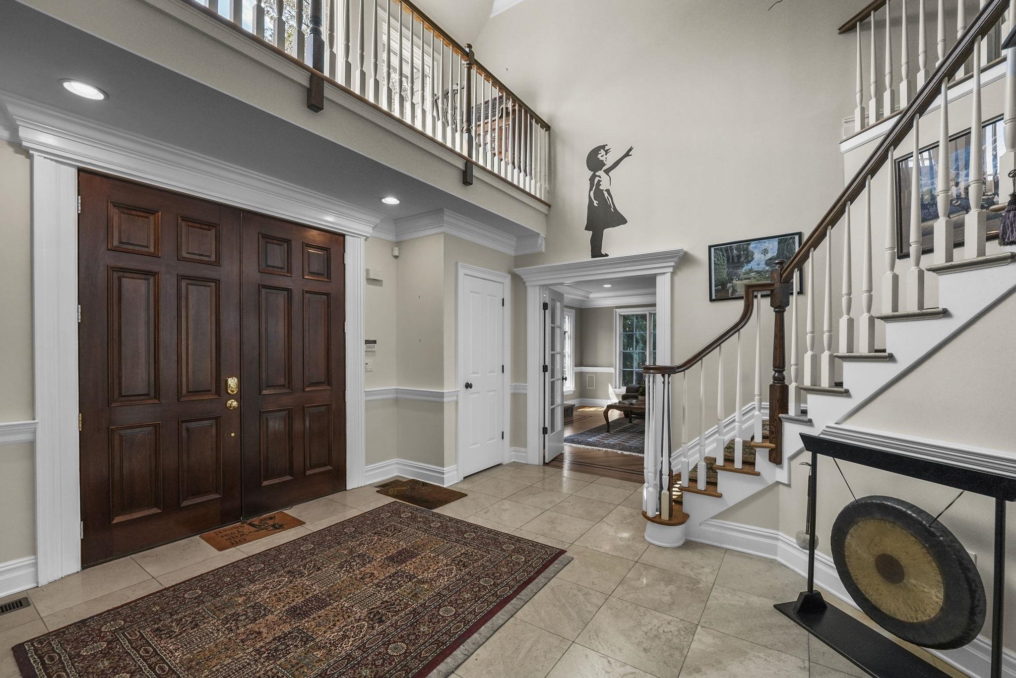 11 Robin Ridge Road Upper Saddle River, NJ 07458 - Photo 3 of 50 Gallery Image 3