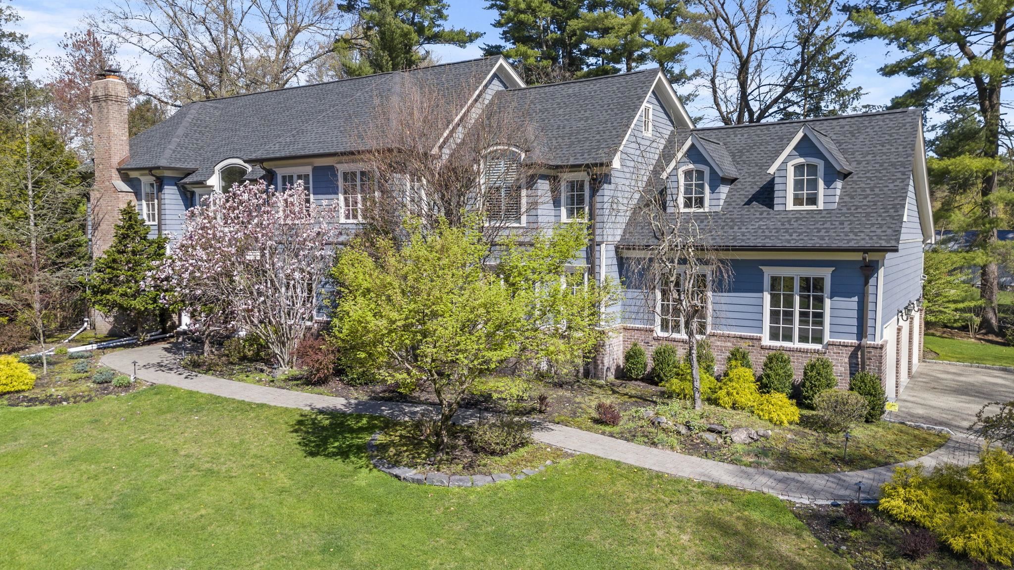 11 Robin Ridge Road Upper Saddle River, NJ 07458 - Photo 49 of 50 Gallery Image 49