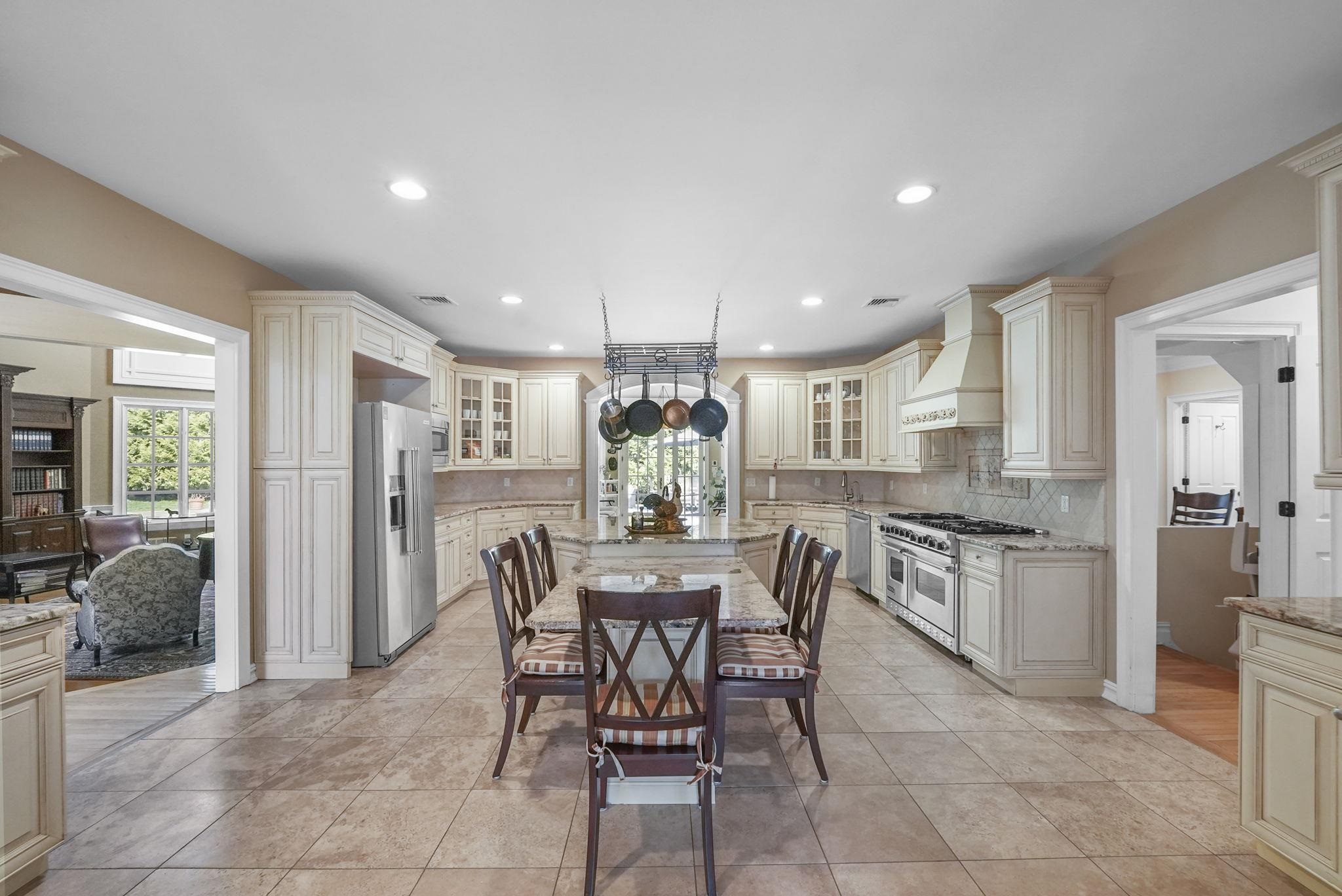 11 Robin Ridge Road Upper Saddle River, NJ 07458 - Photo 7 of 50 Gallery Image 7