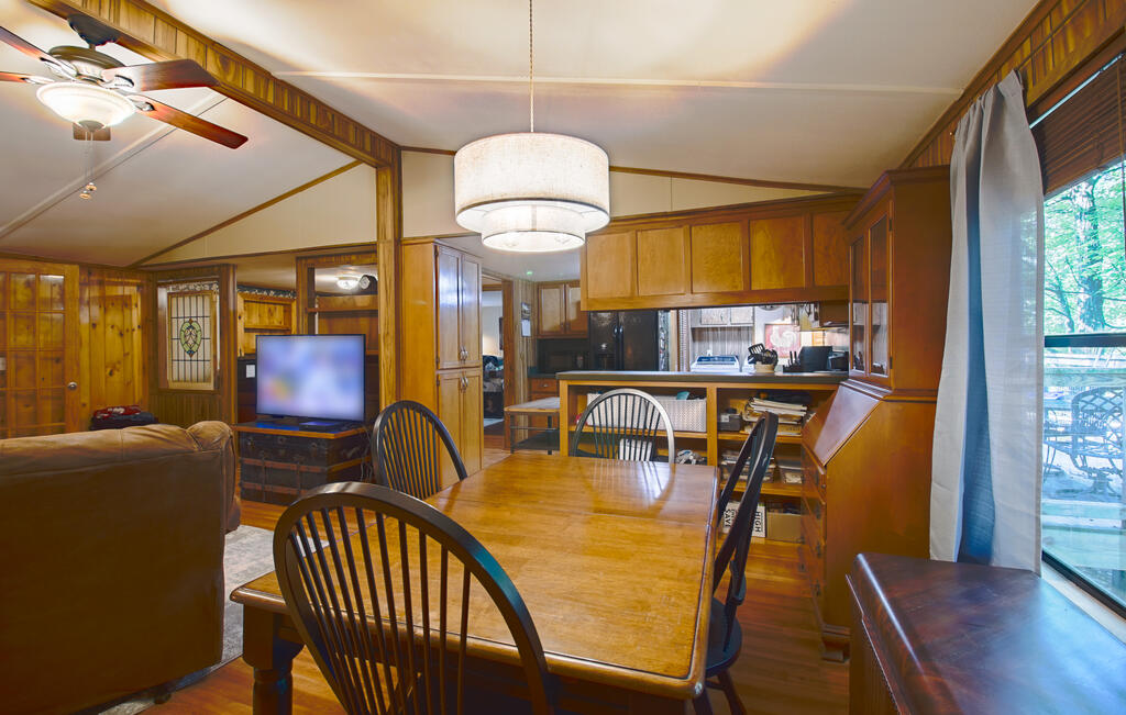 279 John Teem Road Talking Rock, GA 30175 - Photo 10 of 45 Gallery Image 10