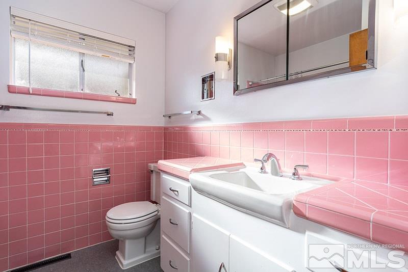 970 Dennison Drive Reno, NV 89509 - Photo 13 of 22 Photo 13