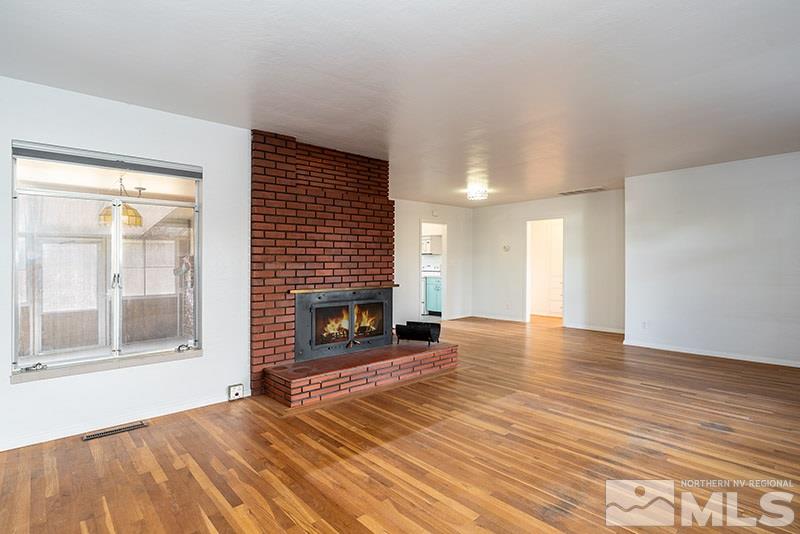 970 Dennison Drive Reno, NV 89509 - Photo 4 of 22 Photo 4