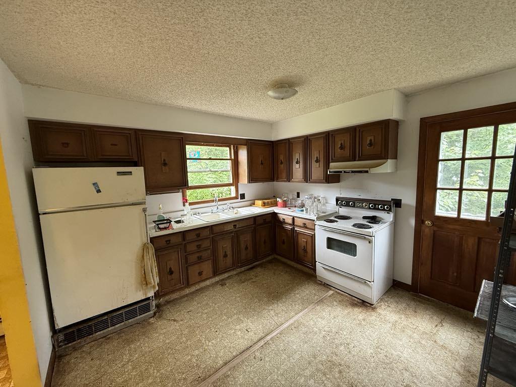 187 Richards Road Waterville, ME 04901 - Photo 6 of 30 6