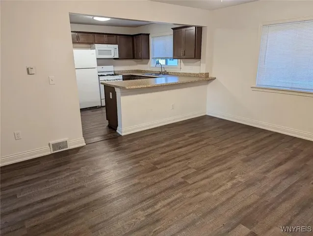 $1,495 | 77 Laverack Avenue, Unit 4, Lancaster, NY 14086