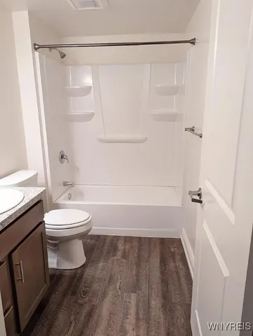 $1,495 | 77 Laverack Avenue, Unit 4, Lancaster, NY 14086