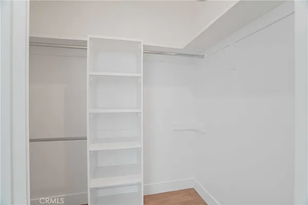 $1,644 | 8750 Sepulveda Boulevard, Unit 301, North Hills, CA 91343