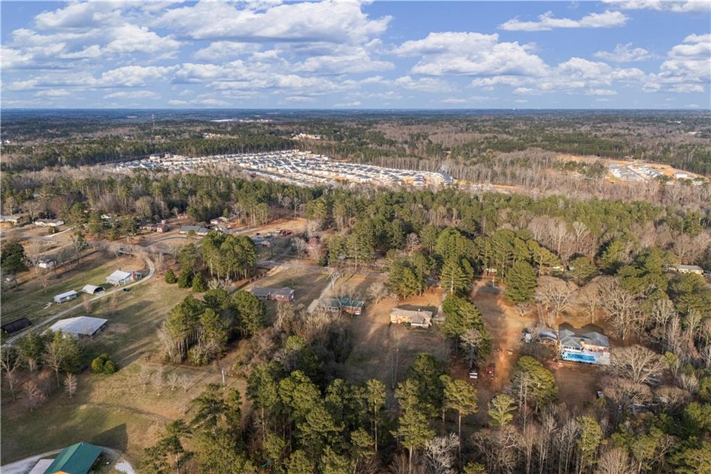 7085 Hobgood Road Fairburn, GA 30213 - Photo 37 of 40 a view of a city