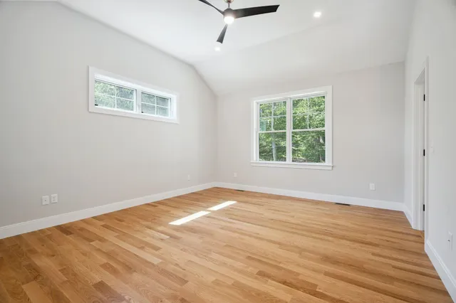 $1,299,900 | 330 High Street, Hampton, NH 03842