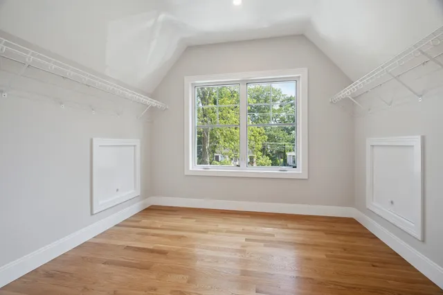 $1,299,900 | 330 High Street, Hampton, NH 03842