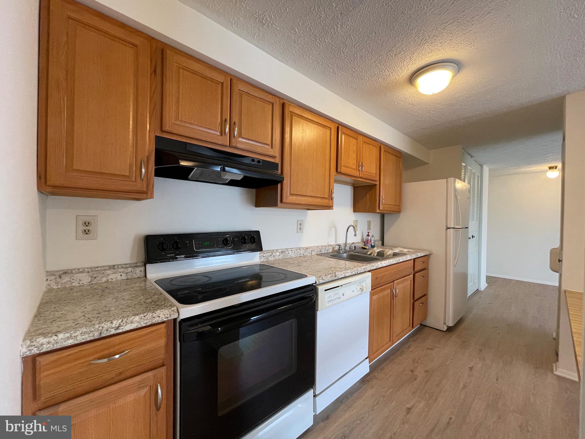 1001 G Heather Ridge Drive, Unit 1G Frederick, MD 21702 - Photo 6 of 16
