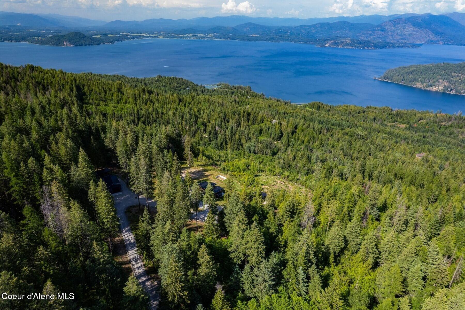 1376 Less Traveled Road Sagle, ID 83860 - Photo 53 of 61 50