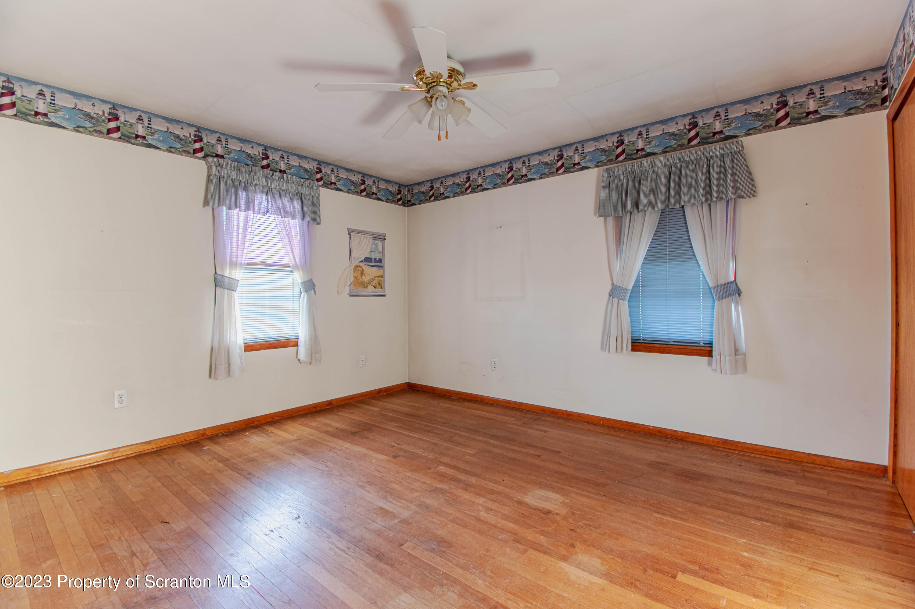 1417 Whites Ferry Road Falls, PA 18615 - Photo 15 of 30 Gallery Image 15