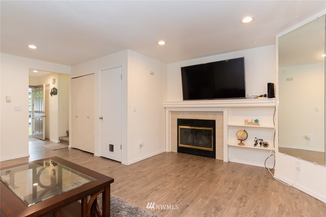 18910 Bothell Everett Highway, Unit A4 Bothell, WA 98012 - Photo 11 of 16 Gallery Image 11