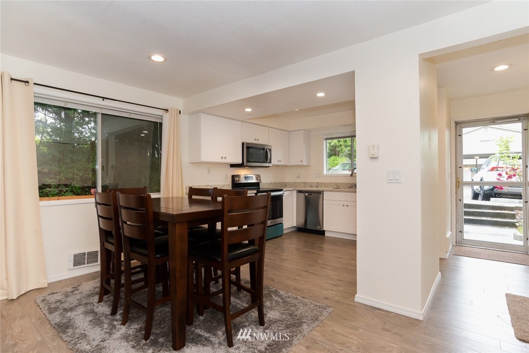 18910 Bothell Everett Highway, Unit A4 Bothell, WA 98012 - Photo 6 of 16 Gallery Image 6