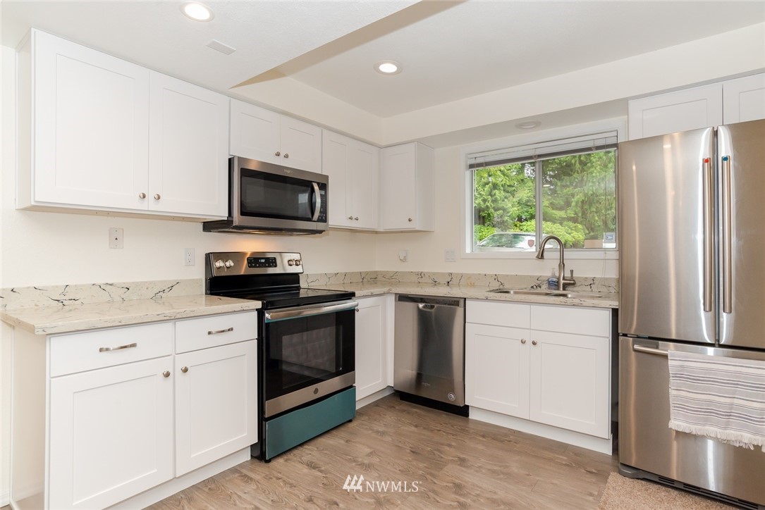18910 Bothell Everett Highway, Unit A4 Bothell, WA 98012 - Photo 10 of 16 Gallery Image 10